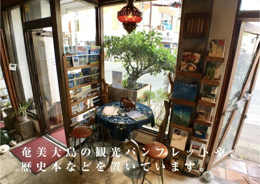 אמאמי Guest House Golden Mile Hostel מראה חיצוני תמונה